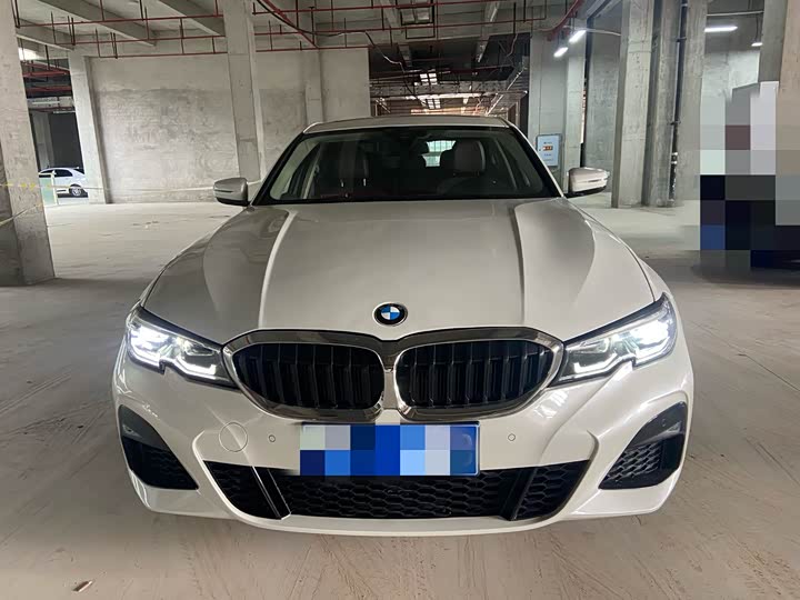 Photo 2 - BMW 3 Series