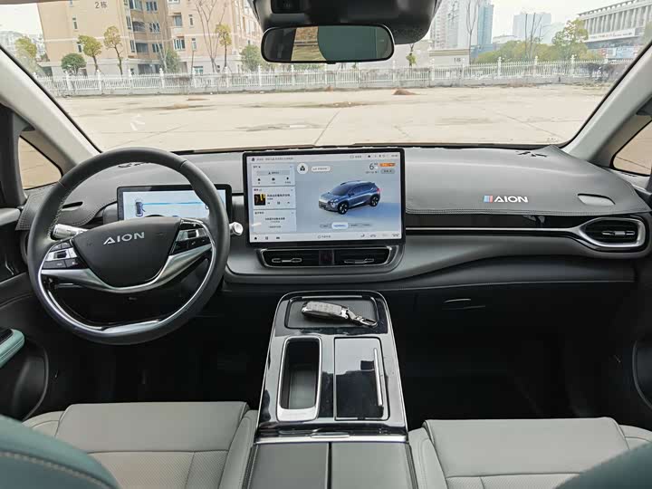 Фото 8 - GAC Aion V