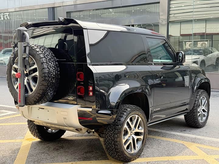 Фото 5 - Land Rover Defender