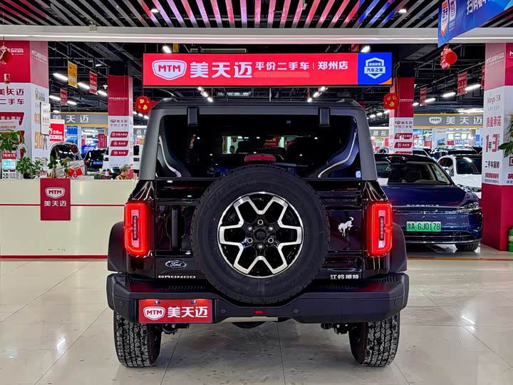 Фото 7 - Ford Bronco