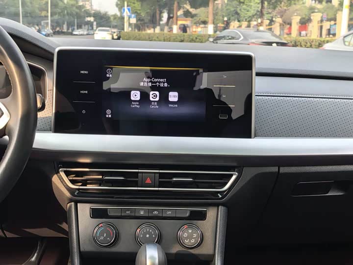 Фото 6 - Volkswagen Lavida