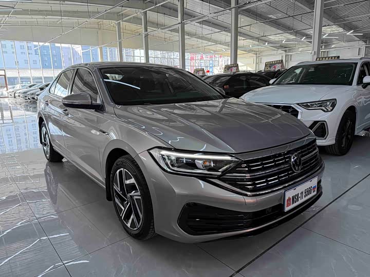 Фото 3 - Volkswagen Sagitar L