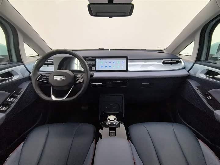 Фото 5 - Geely Geometry E Firefly