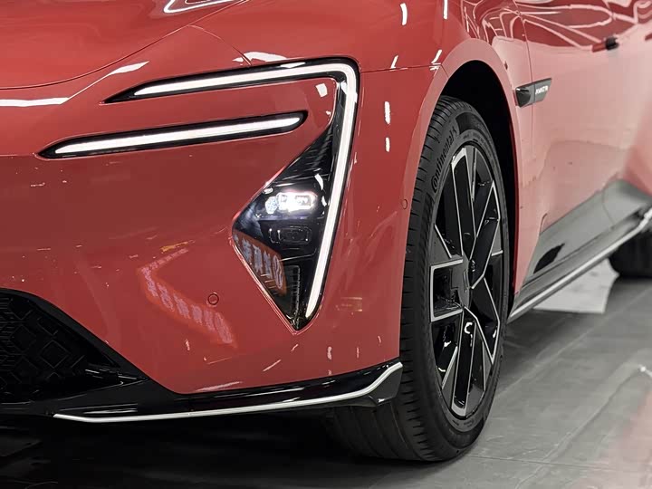 Фото 4 - Avatr 06