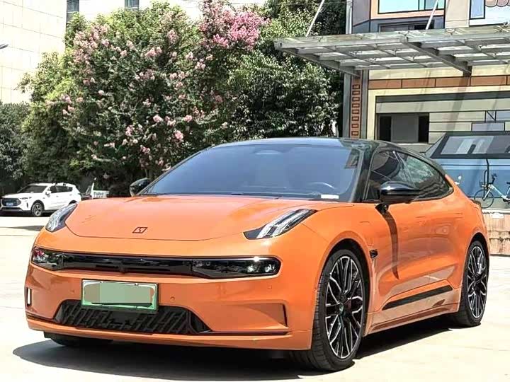 Фото 1 - Zeekr 001