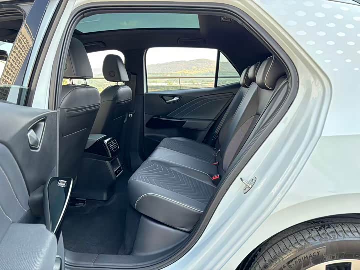 Фото 8 - Volkswagen ID.3