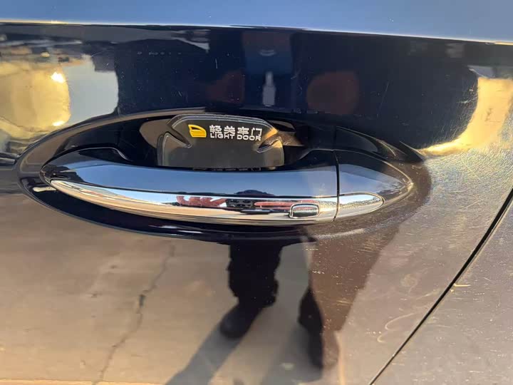 Фото 5 - Buick Enclave