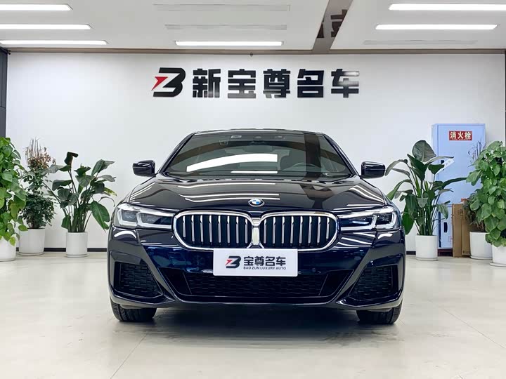 Фото 2 - BMW 5 Series