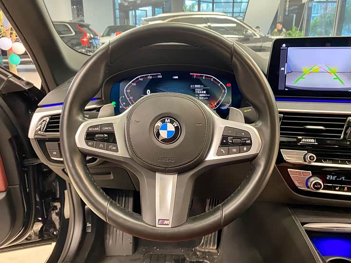 Фото 8 - BMW 5 Series