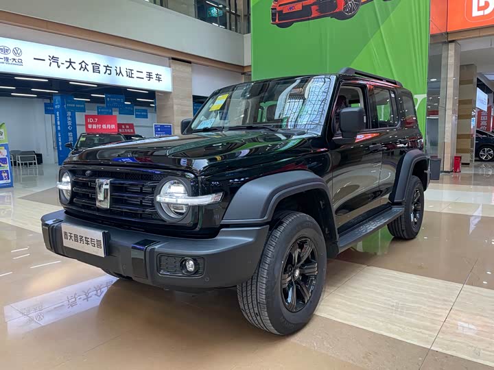 Фото 1 - Tank 300