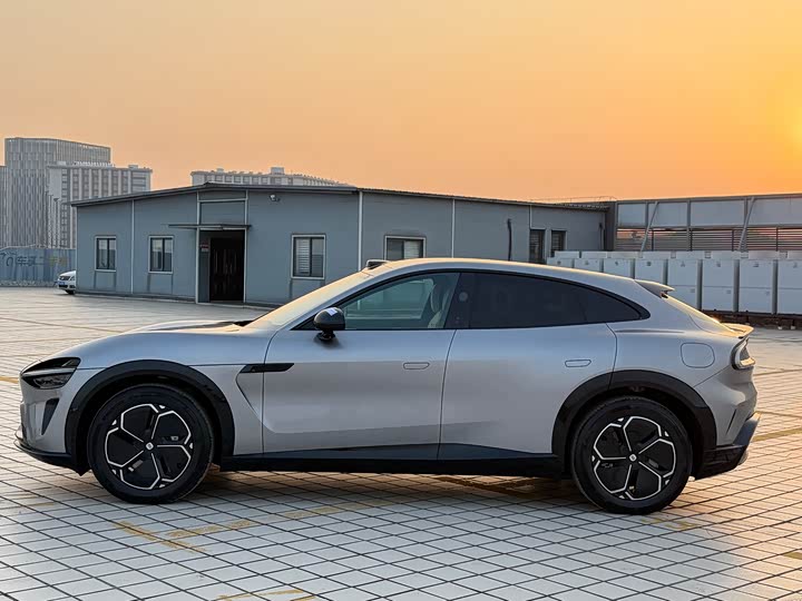 Фото 8 - Xiaomi YU7