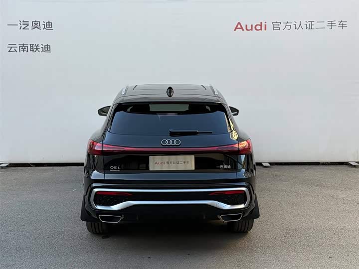Фото 5 - Audi Q5L
