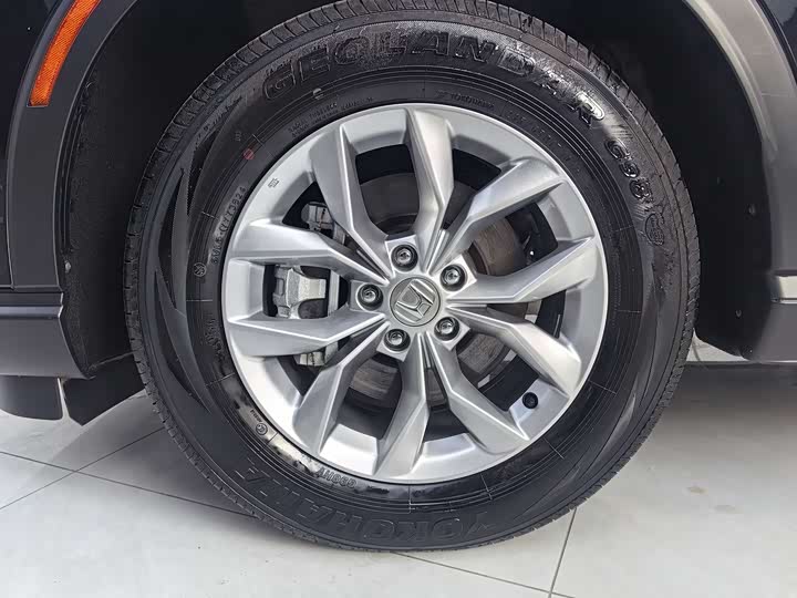 Фото 6 - Honda CR-V