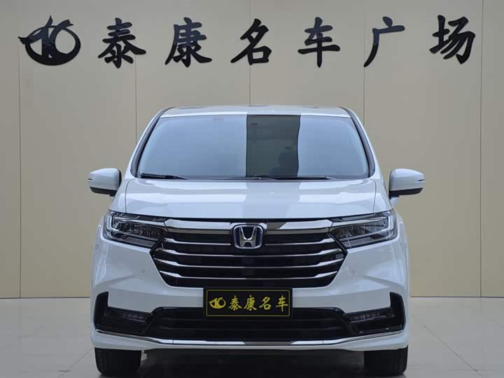 Фото 2 - Honda Odyssey