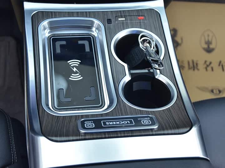 Фото 9 - Honda Odyssey