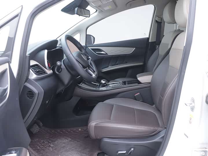 Фото 3 - BYD Song Max Hybrid