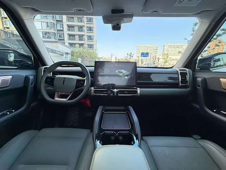 Фото 4 - Chery iCar 03