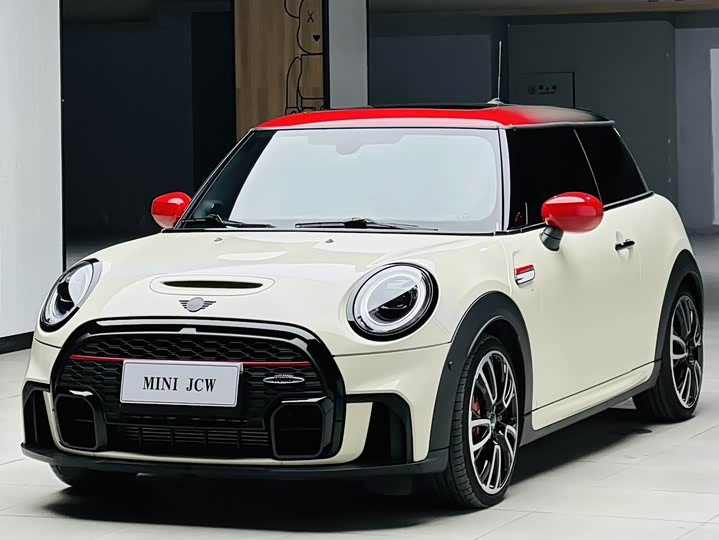 Фото 1 - Mini Mini JCW