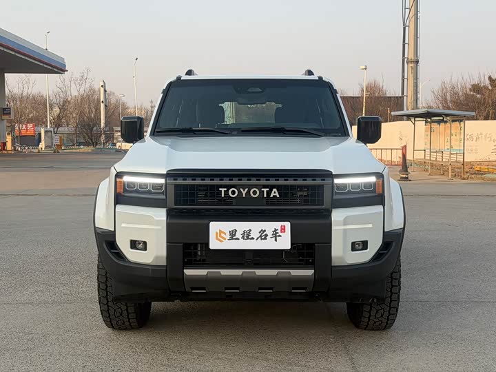 Фото 2 - Toyota Prado