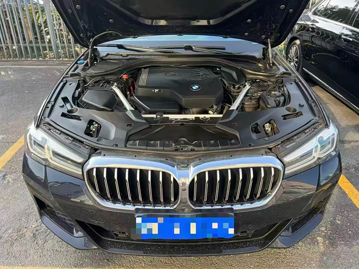 Фото 8 - BMW 5 Series