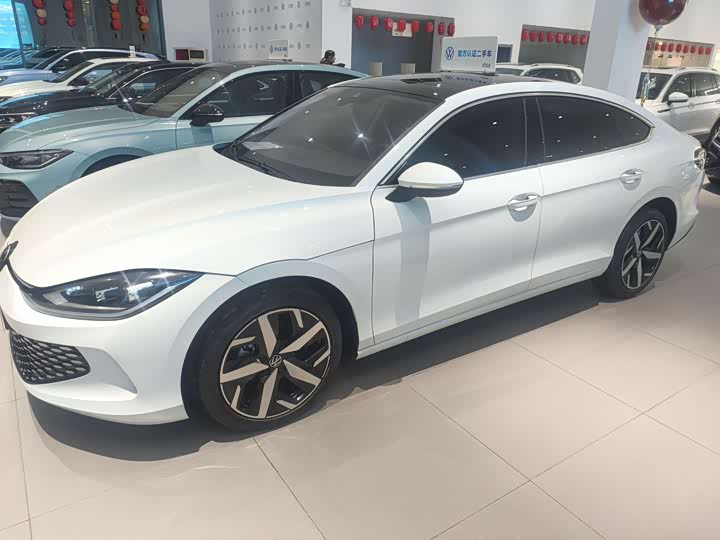 Фото 3 - Volkswagen Lamando L