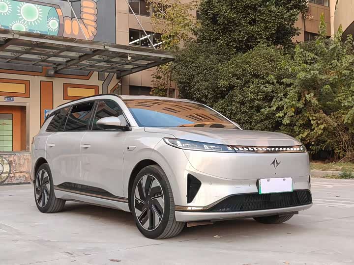 Фото 3 - Dongfeng Yipai eπ 008