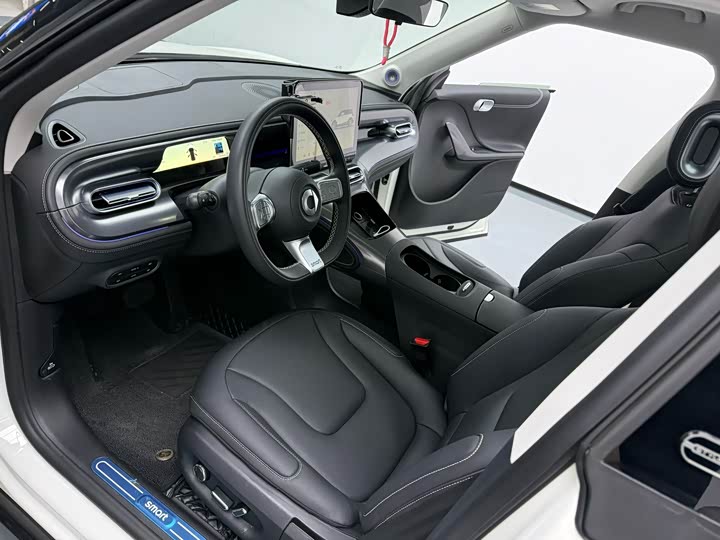 Фото 7 - Smart #1