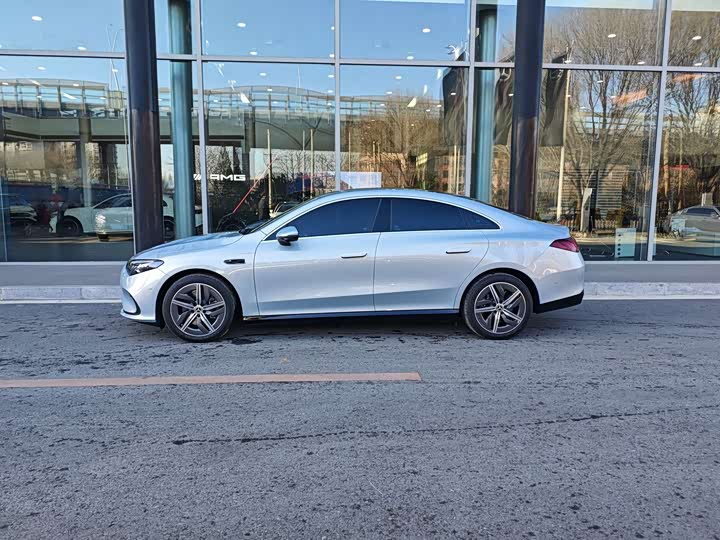 Фото 2 - Mercedes-Benz CLA-Class EV
