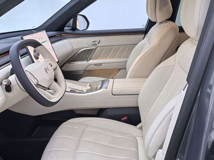 Фото 5 - Nio Onvo L90