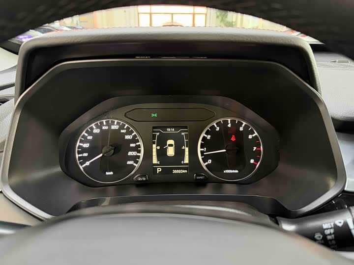 Фото 8 - Chery Tiggo 5x