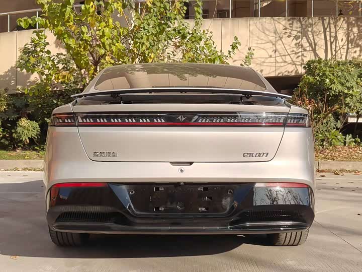 Фото 8 - Dongfeng Yipai eπ 007