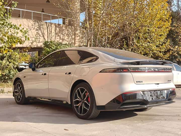 Фото 9 - Dongfeng Yipai eπ 007