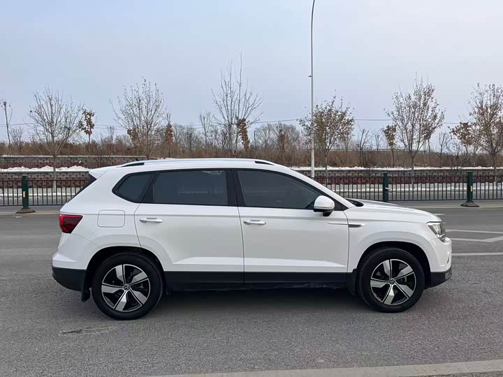 Фото 4 - Volkswagen Tharu