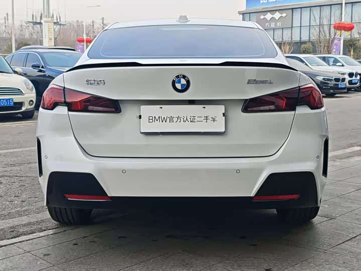 Photo 5 - BMW 2 Series