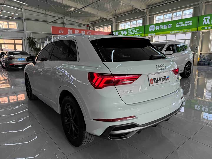 Фото 6 - Audi Q3