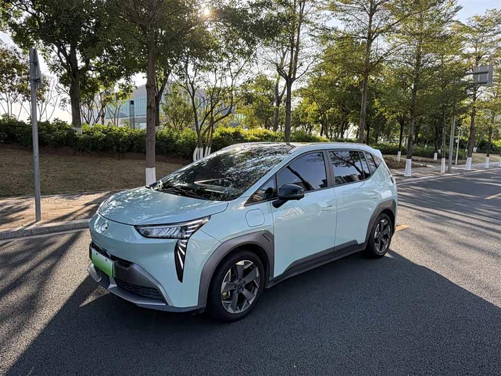 Фото 1 - GAC Aion Y