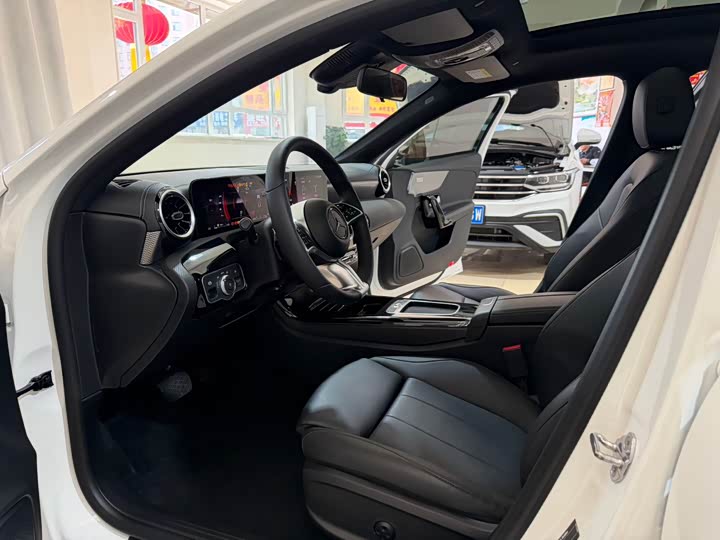 Фото 8 - Mercedes-Benz A-Class