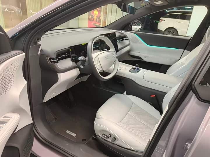 Фото 4 - XPeng G6