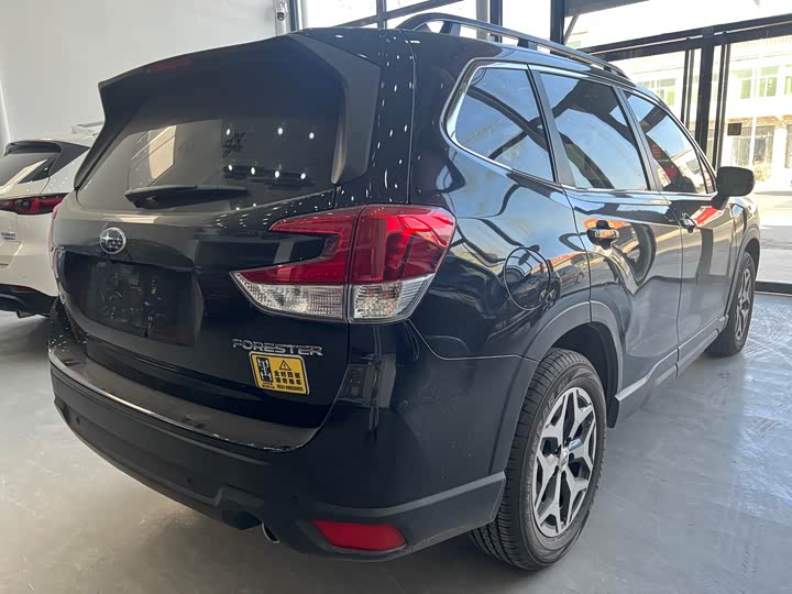 Фото 5 - Subaru Forester