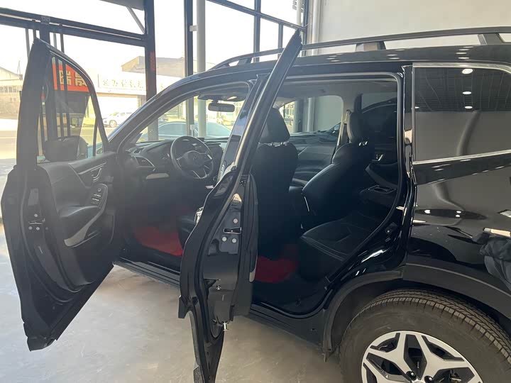 Фото 7 - Subaru Forester