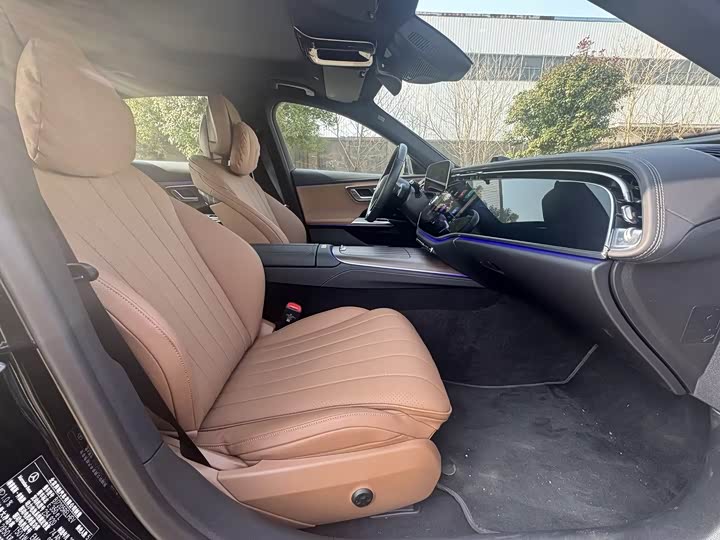 Фото 6 - Mercedes-Benz E-Class Hybrid