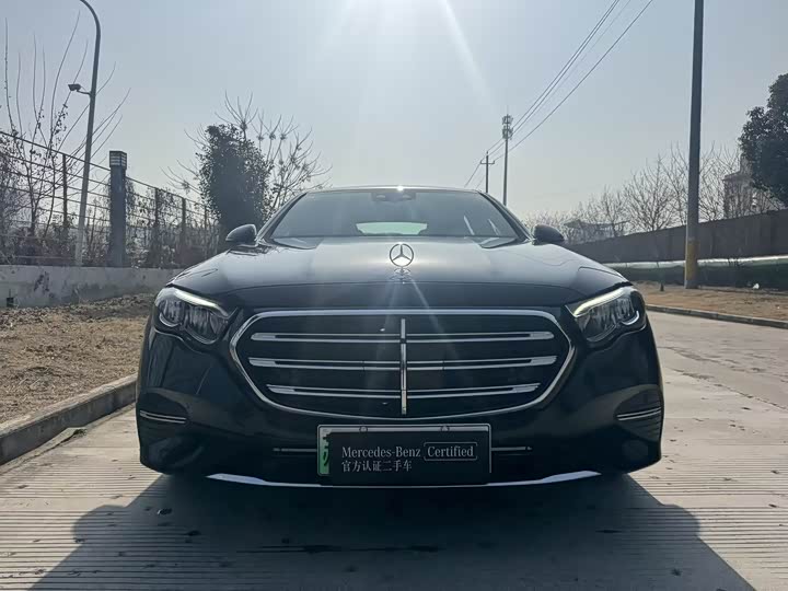 Фото 8 - Mercedes-Benz E-Class Hybrid