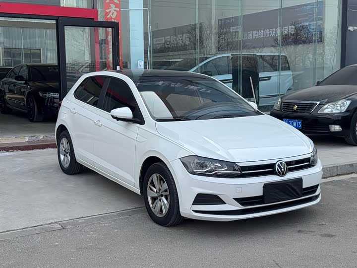 Фото 3 - Volkswagen Polo