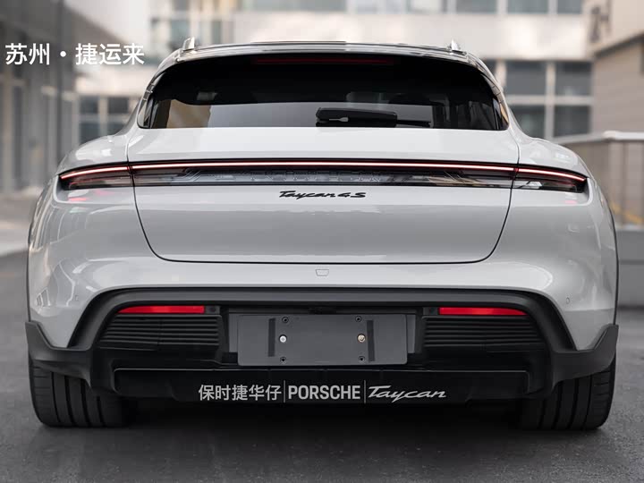 Фото 2 - Porsche Taycan