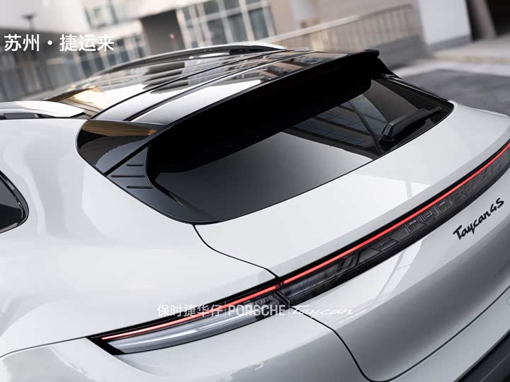 Фото 3 - Porsche Taycan