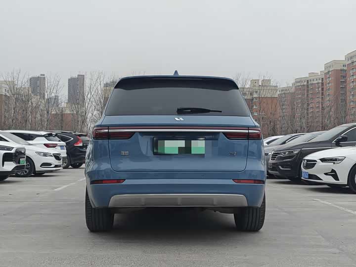 Фото 5 - LiXiang One