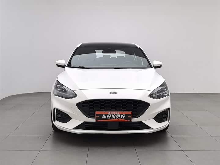 Фото 3 - Ford Focus