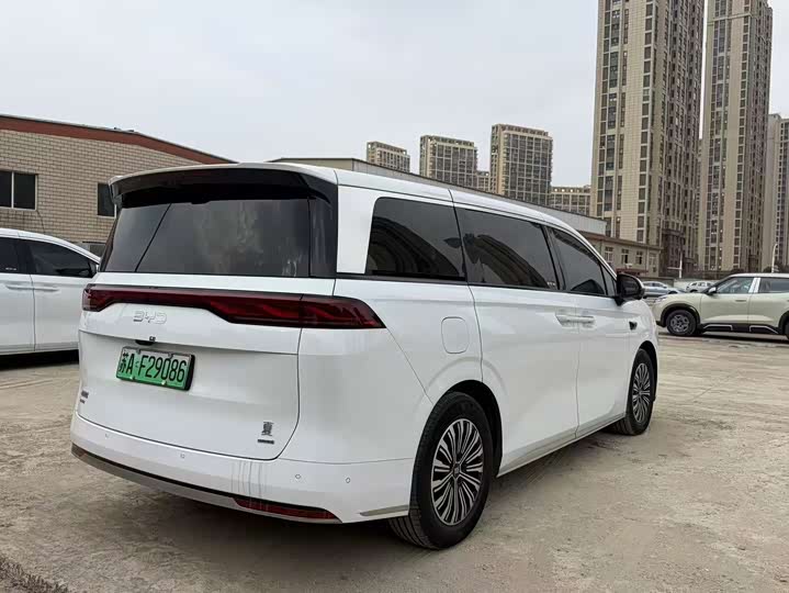 Фото 8 - BYD Xia