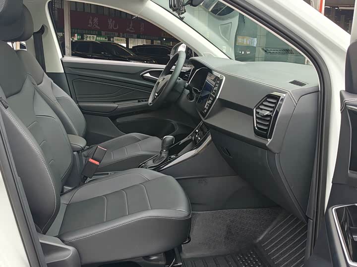 Фото 7 - Jetta VS7