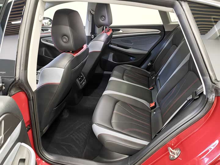 Фото 8 - Volkswagen Lamando L